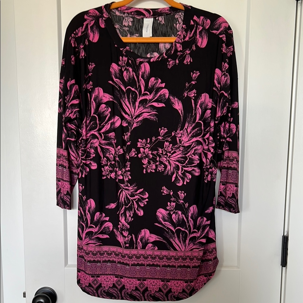 Honeyme Black and Pink Graphic Tunic Top